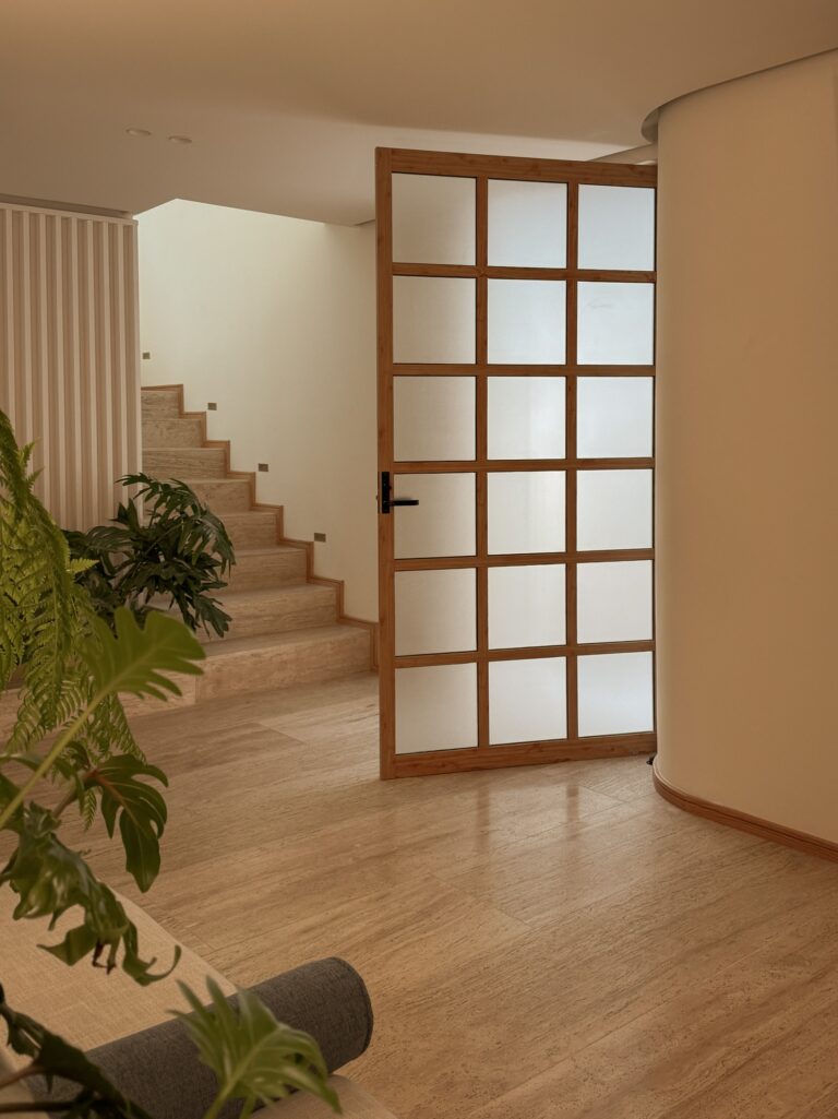 WhatsApp Imaat 13.20.11